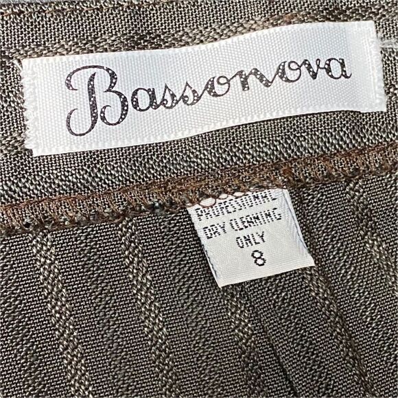 Women’s Bassonova hi-waisted dress pants EUC - Picture 3 of 3